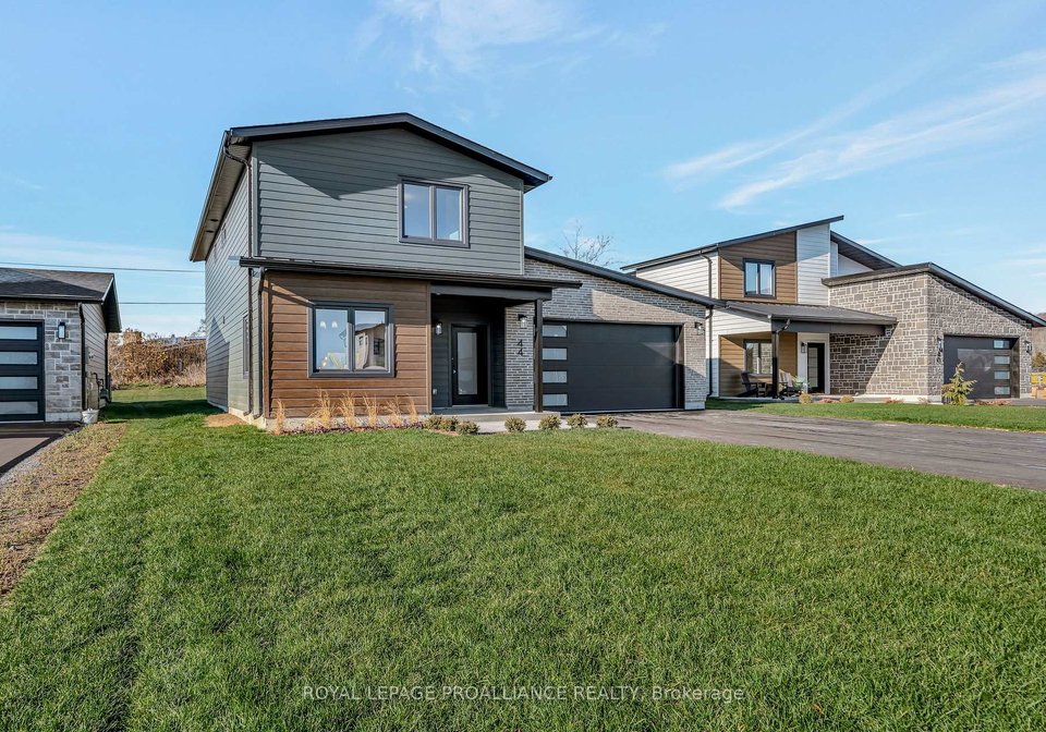 44-fraser-drive-quinte-west-ontario-x12562098