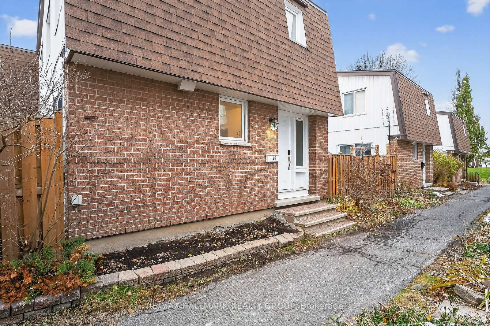 837-eastvale-drive-beacon-hill-north-south-and-area-ottawa-ontario-x12562566