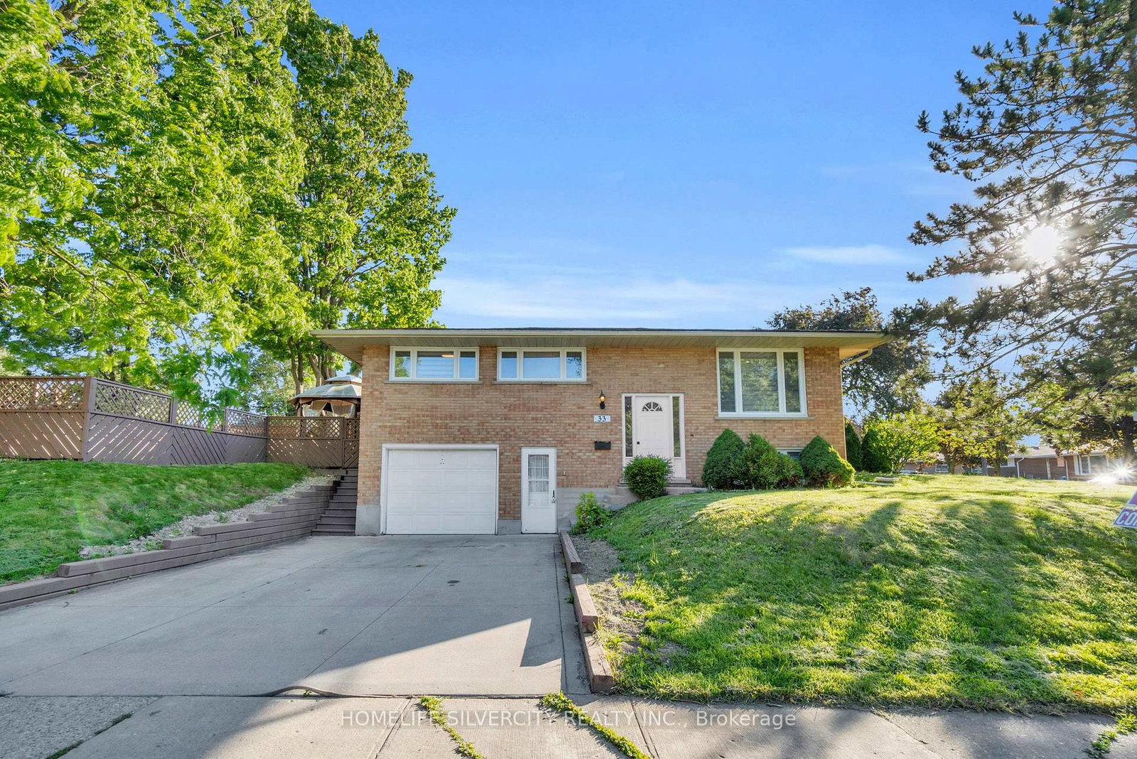 33-sweetbriar-drive-kitchener-ontario-x12562598