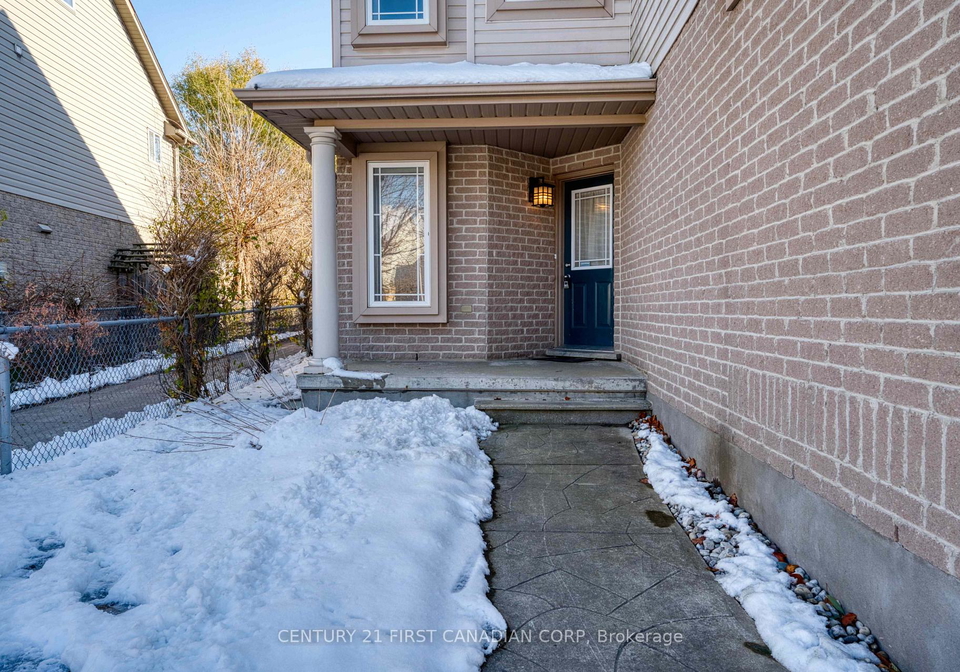 835-whetherfield-street-e-london-north-ontario-x12562868