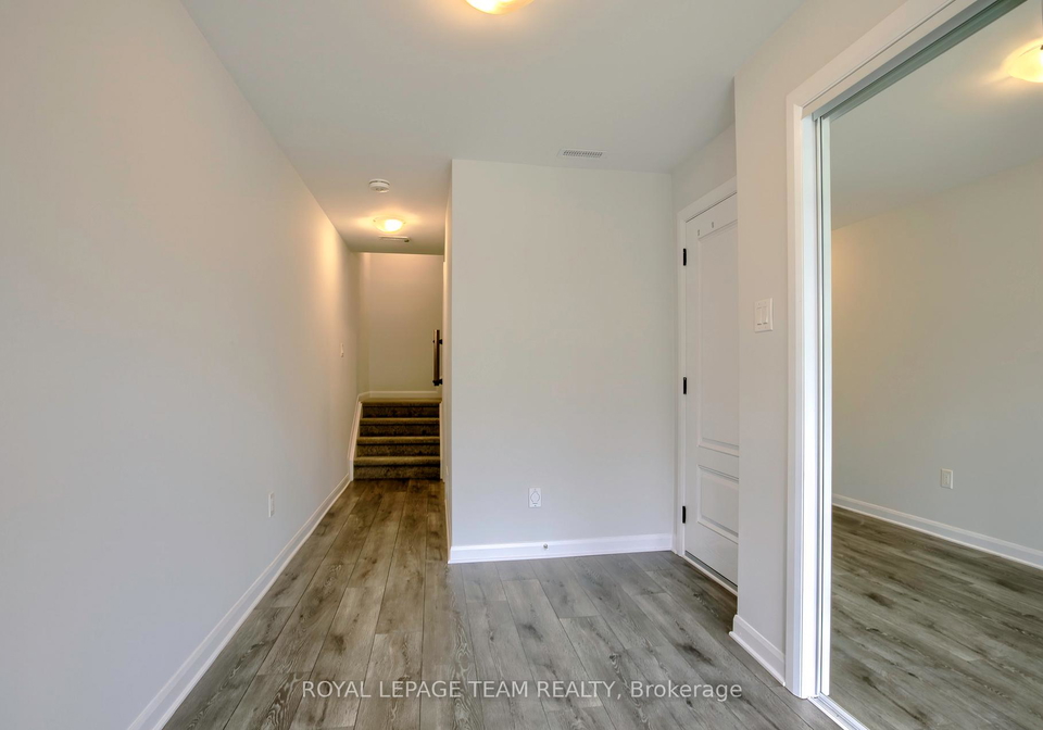 280-elsie-macgill-walk-kanata-ontario-x12563112