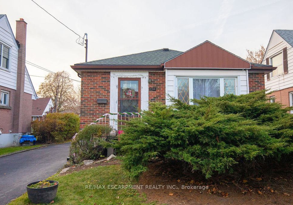 156-east-36th-street-hamilton-ontario-x12563148