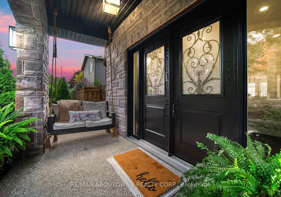 11-john-murray-street-hamilton-ontario-x12563168