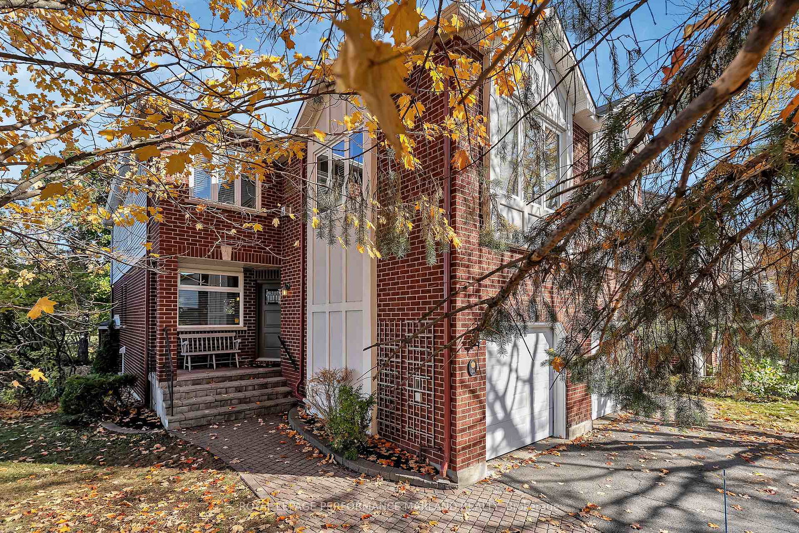 44-ashpark-crescent-ottawa-ontario-x12564014
