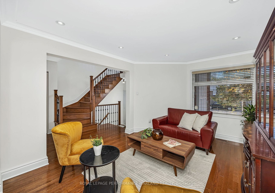 44-ashpark-crescent-ottawa-ontario-x12564014