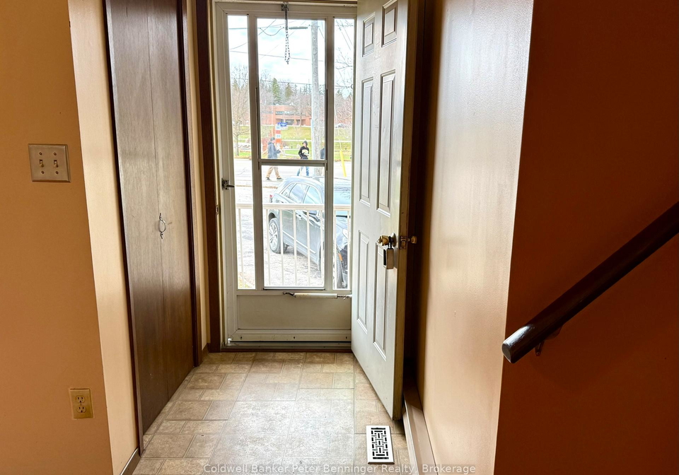 1030-yonge-street-s-brockton-ontario-x12564038