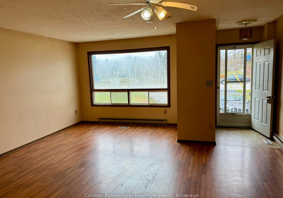 1030-yonge-street-s-brockton-ontario-x12564038