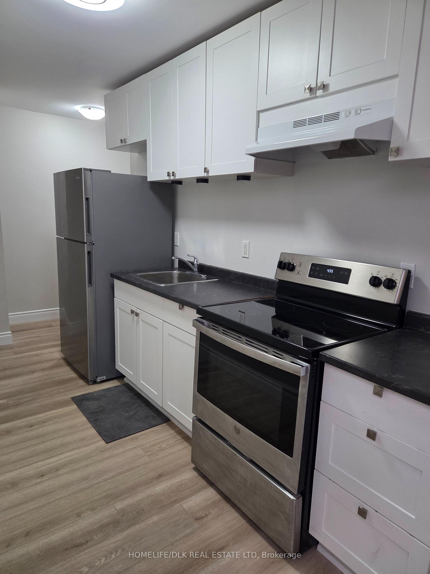 180-king-street-e-gananoque-ontario-x12564394