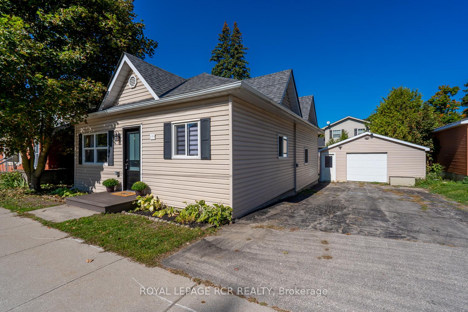 131-frederick-street-e-wellington-north-ontario-x12564426