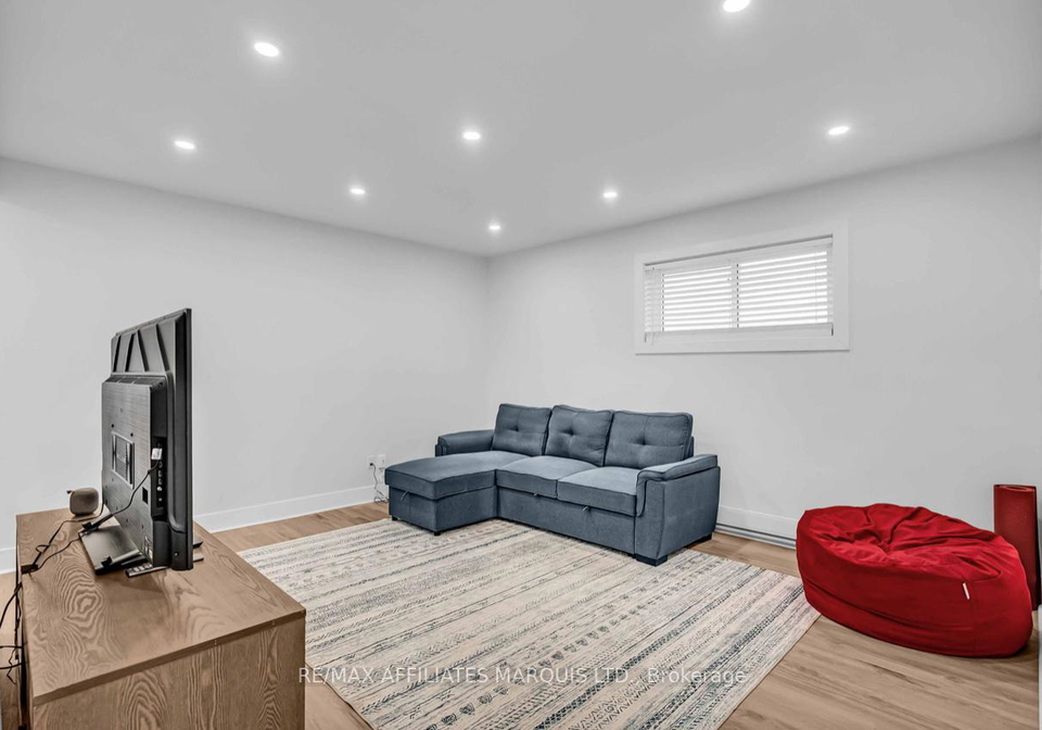 55-race-street-cornwall-ontario-x12564618