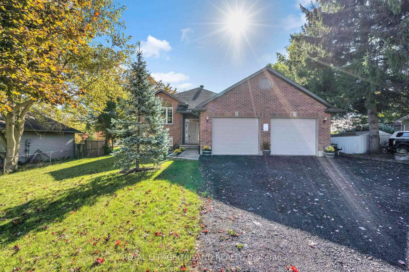 3805-trillium-drive-southwest-middlesex-ontario-x12564830