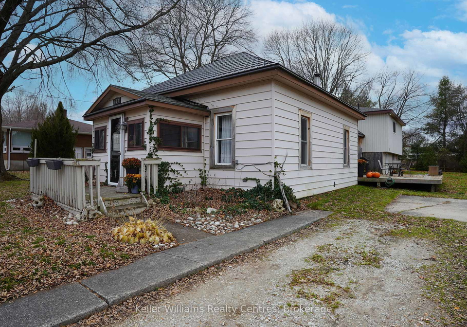 494-isaac-street-south-bruce-peninsula-ontario-x12565314