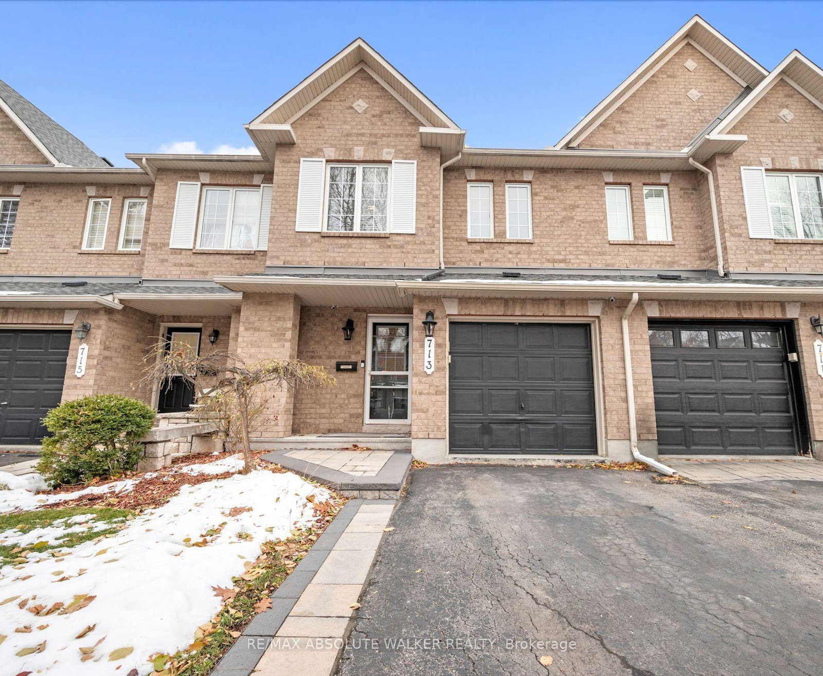 713-carmella-crescent-ottawa-ontario-x12565356