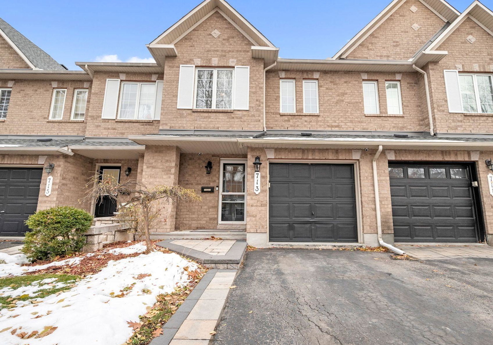 713-carmella-crescent-ottawa-ontario-x12565356