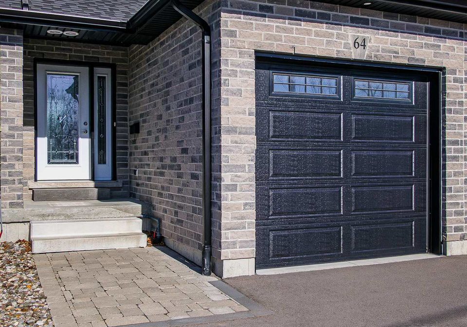 64-college-street-quinte-west-ontario-x12565592