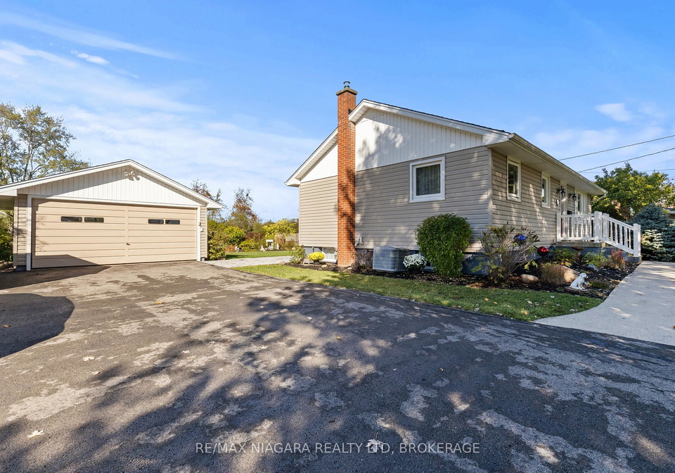 61-coronation-road-w-port-colborne-ontario-x12565928