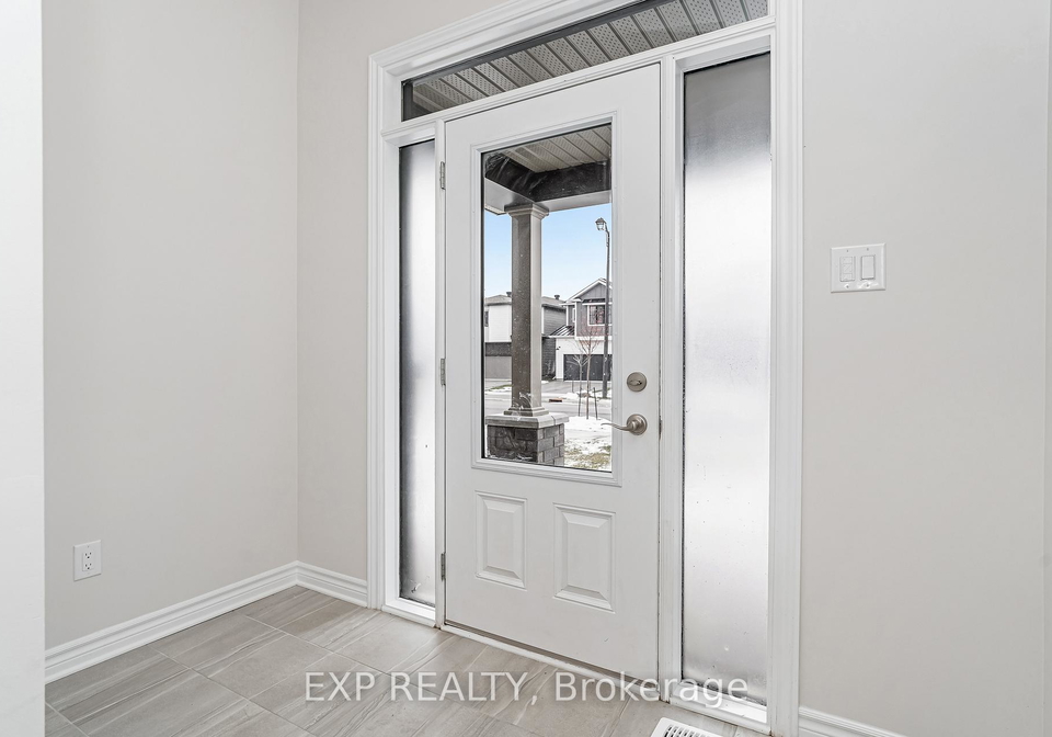 324-du-ventoux-avenue-n-ottawa-ontario-x12566292
