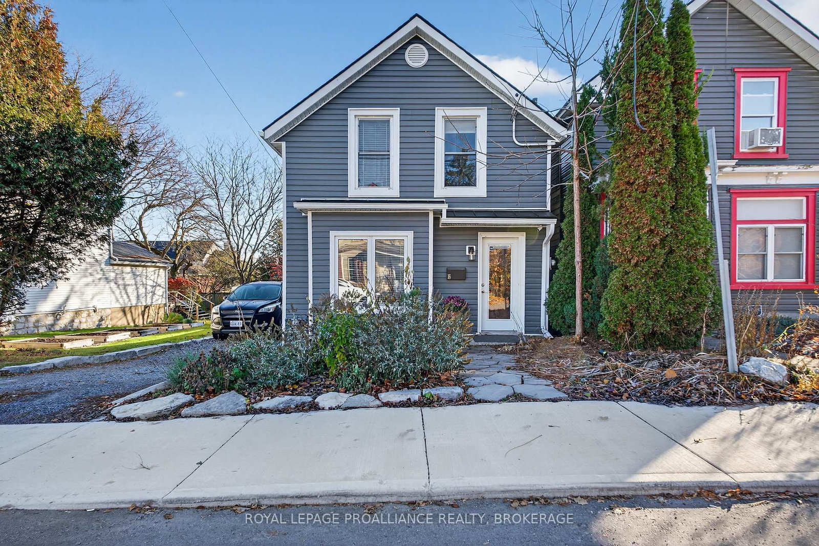 16-pine-street-kingston-ontario-x12566558