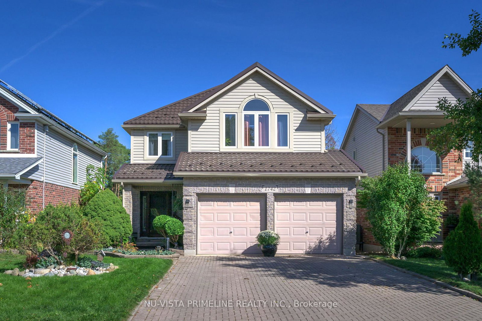 1742-creekside-street-london-north-ontario-x12566626