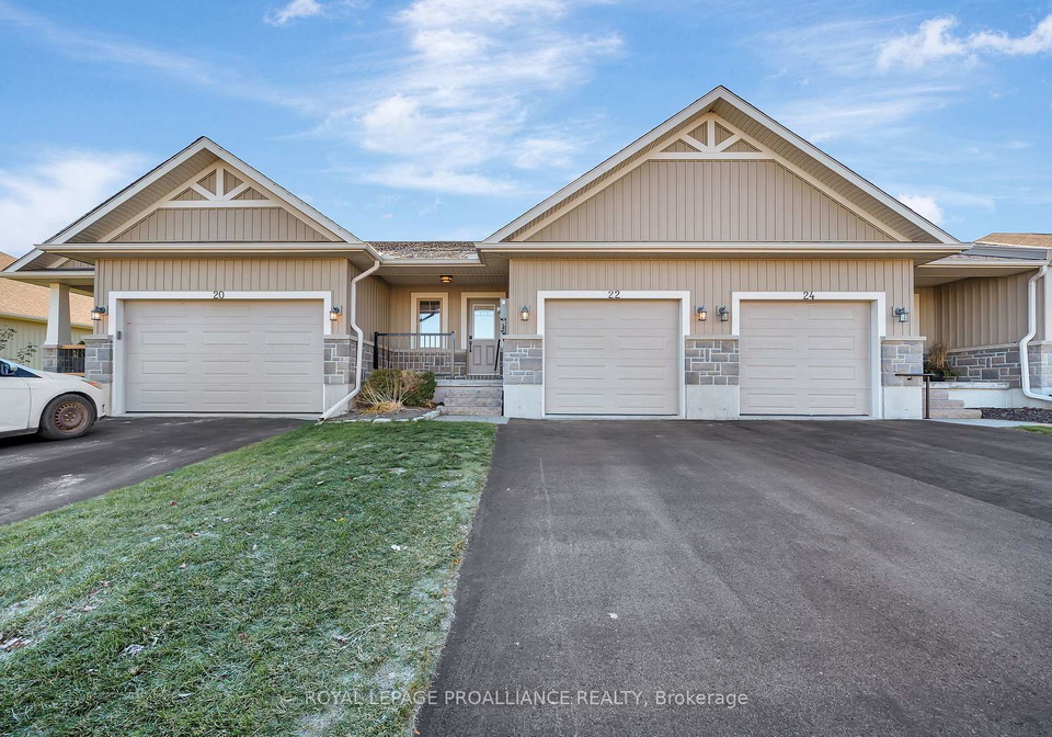 22-chinook-street-belleville-ontario-x12566684