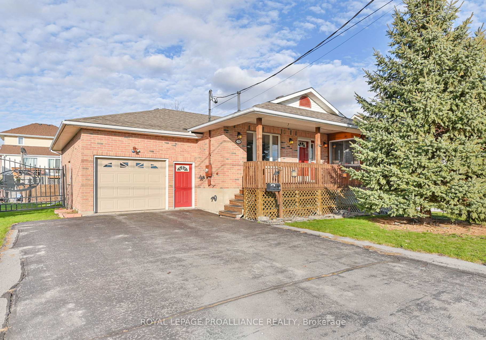 74-bay-street-quinte-west-ontario-x12566748