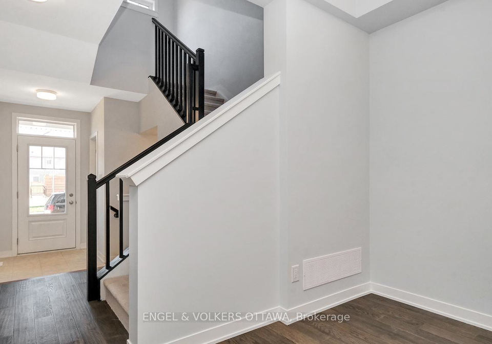 371-crossway-terrace-ottawa-ontario-x12566854