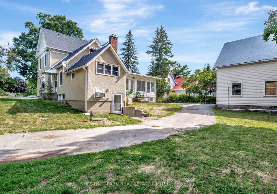 385-bloomfield-main-street-prince-edward-county-ontario-x12567032