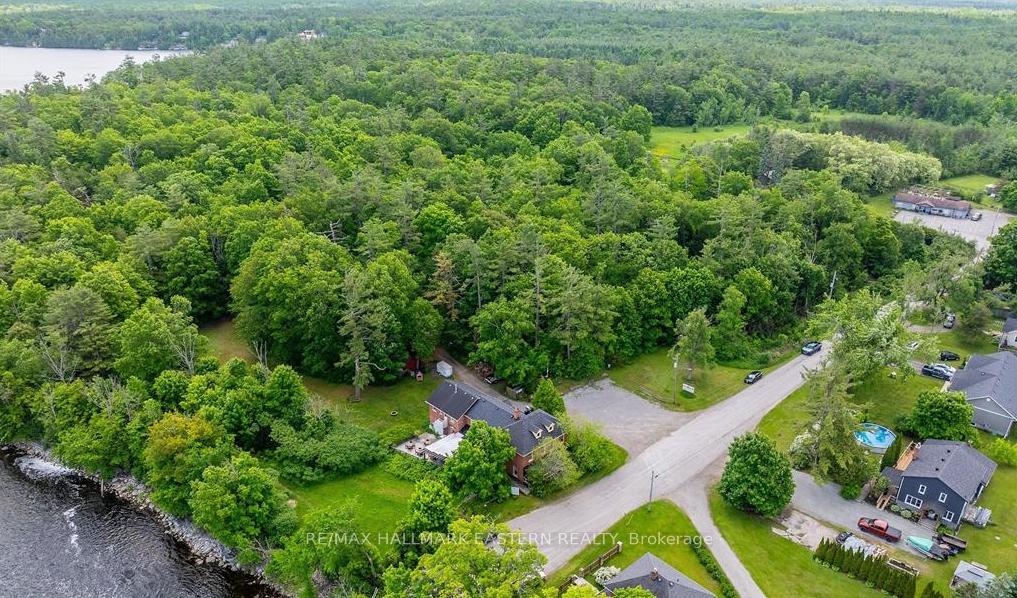 2057-old-highway-28-douro-dummer-ontario-x12567092