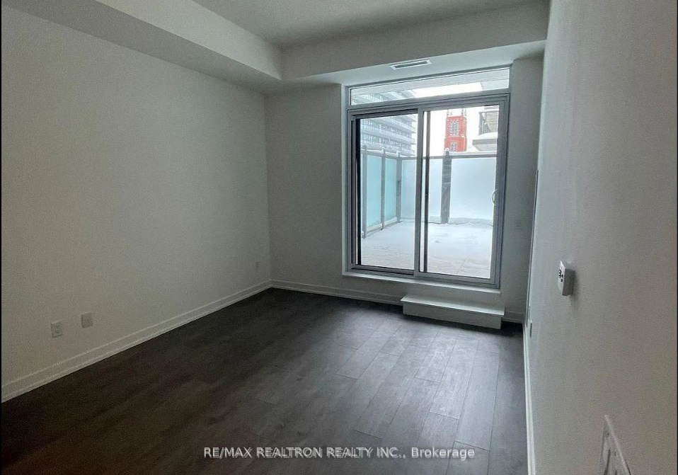 55-duke-street-w-kitchener-ontario-x12567140
