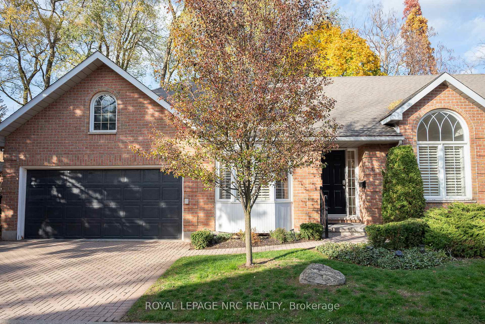 4667-portage-road-niagara-falls-ontario-x12567342