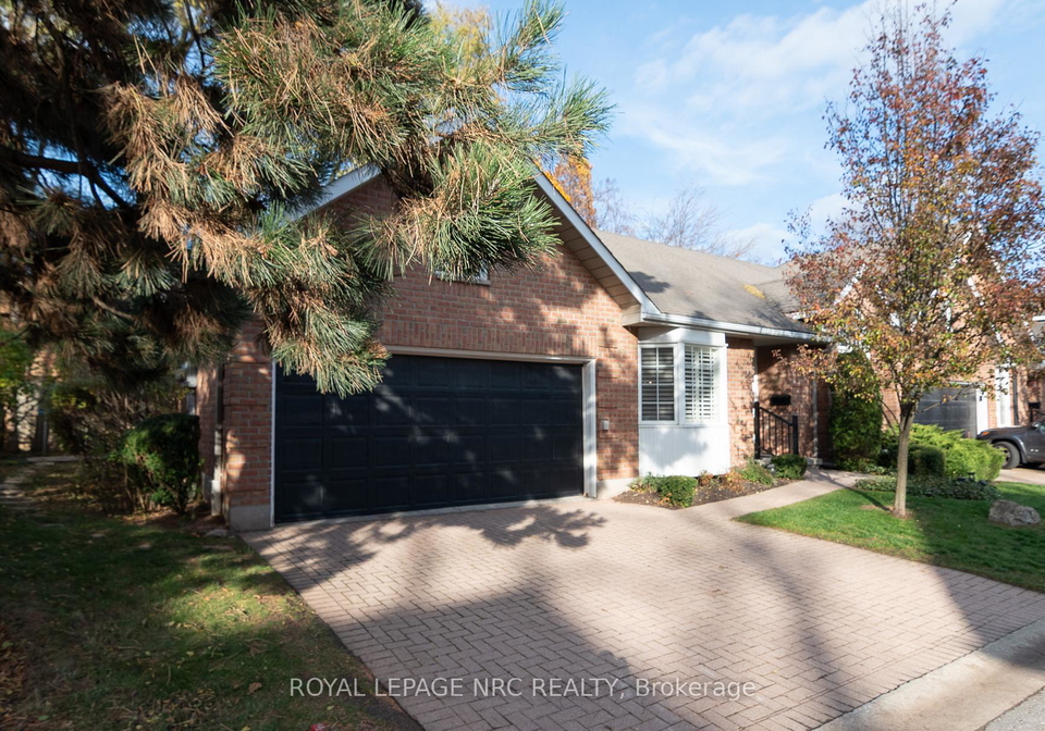 4667-portage-road-niagara-falls-ontario-x12567342