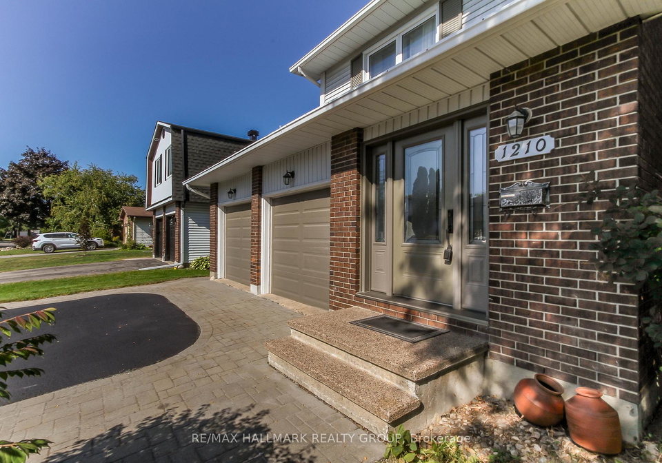 1210-bordeau-grove-ottawa-ontario-x12567584