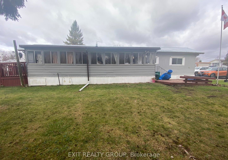 63-whites-road-quinte-west-ontario-x12567920