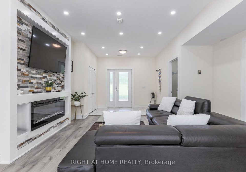 21-shirley-anne-drive-s-kawartha-lakes-ontario-x12568008