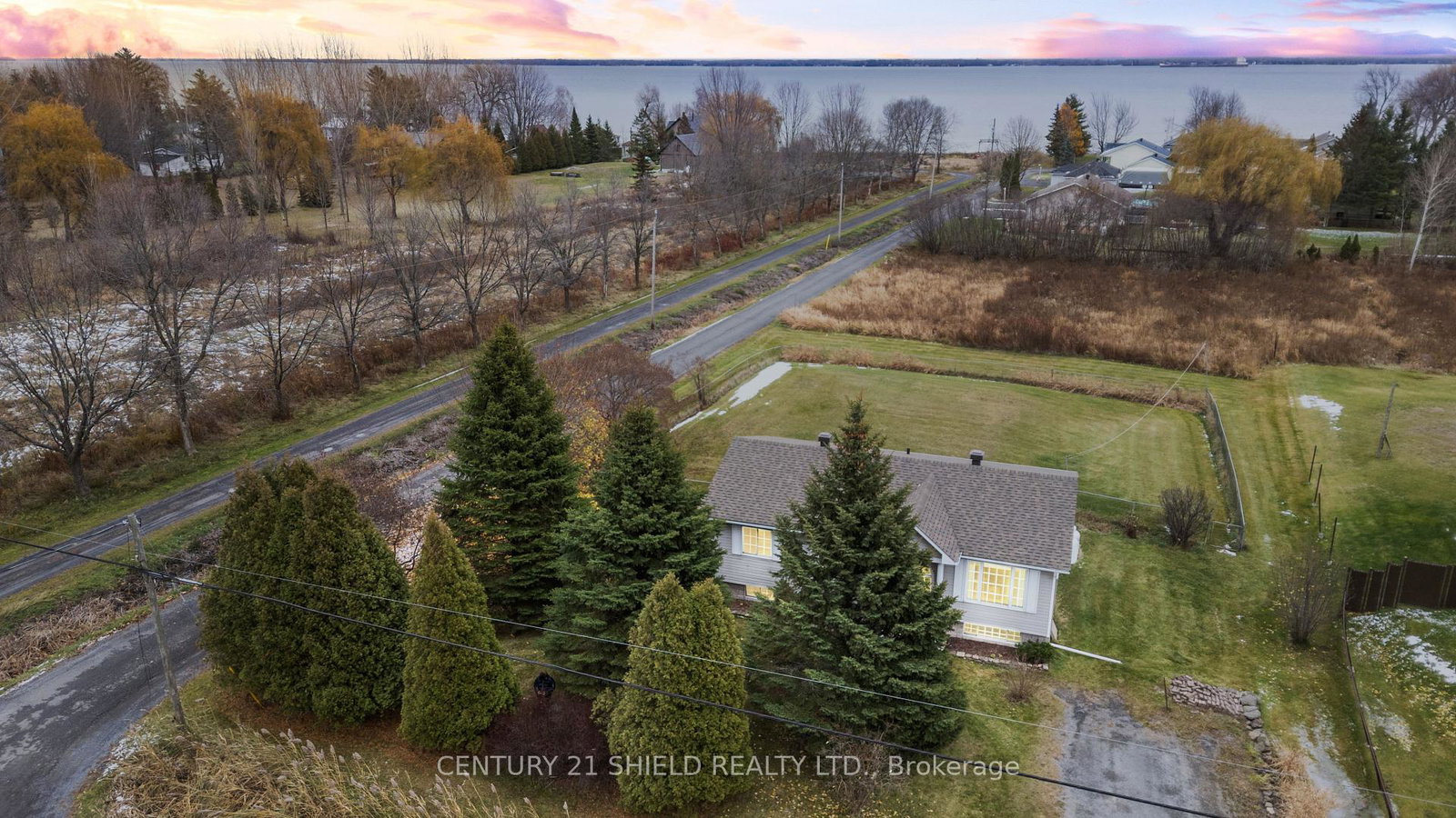 22032-old-highway-2-highway-south-glengarry-ontario-x12568068