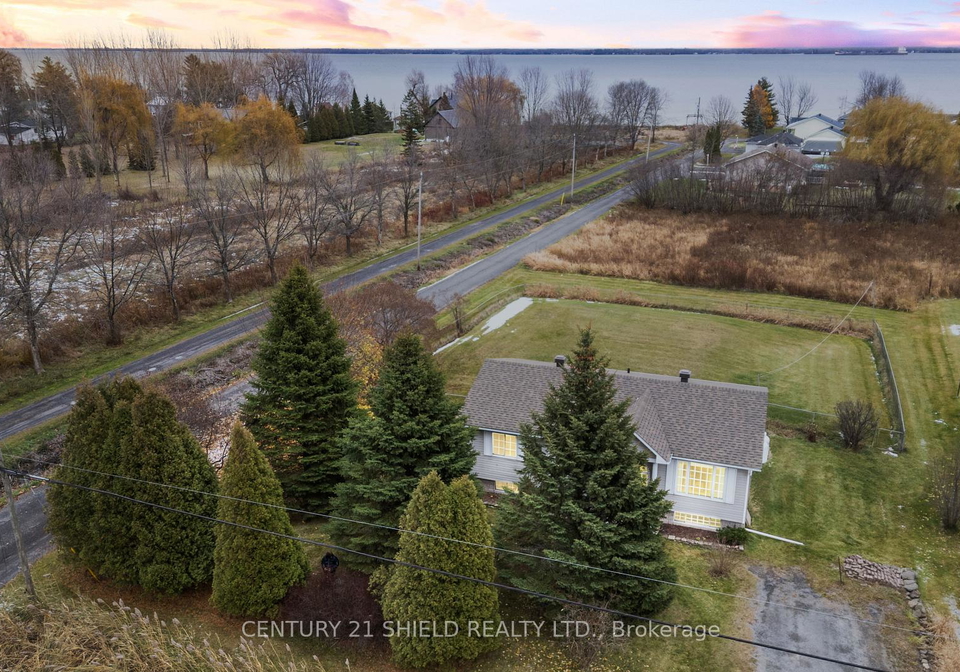 22032-old-highway-2-highway-south-glengarry-ontario-x12568068