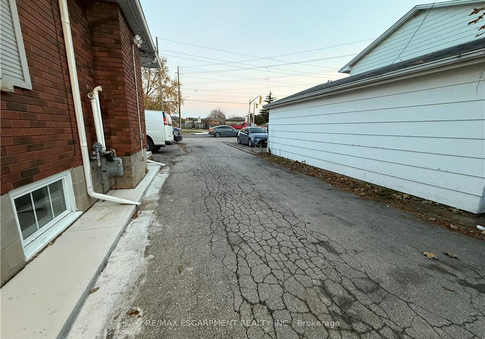 115-green-road-hamilton-ontario-x12568106