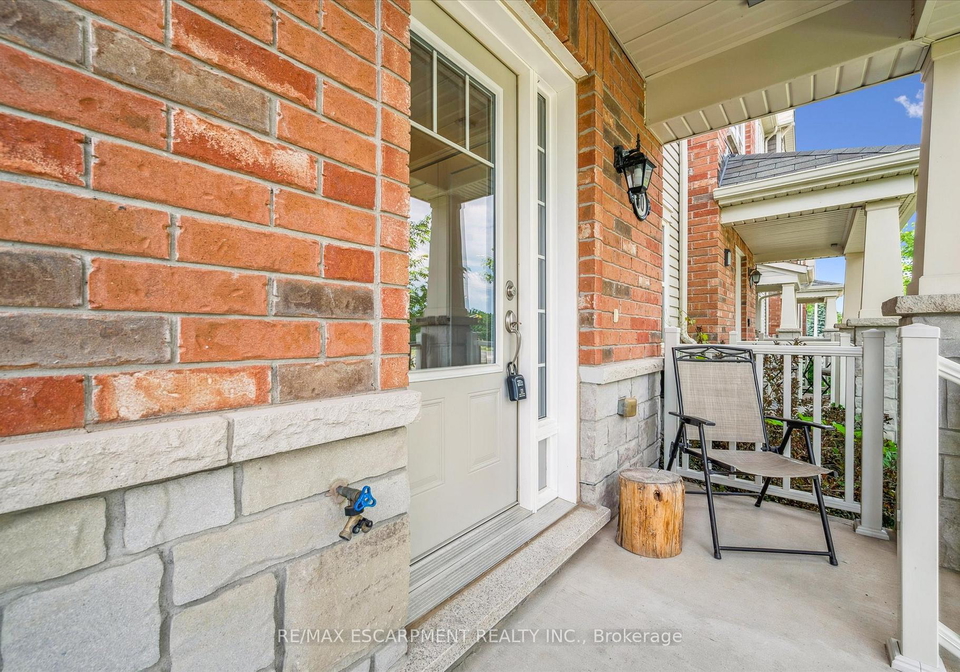 22-spring-creek-drive-hamilton-ontario-x12568136