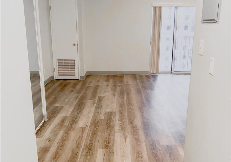 593-strasburg-road-kitchener-ontario-x12568330