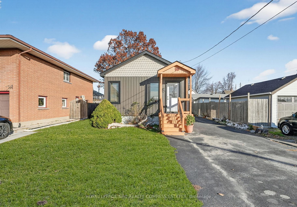 98-cross-street-port-colborne-ontario-x12569868