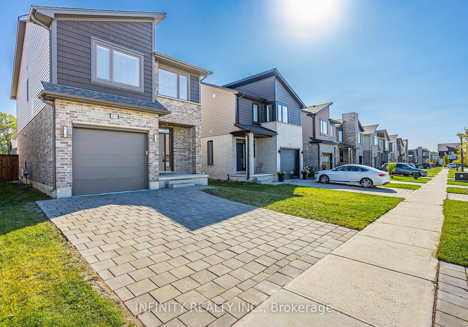 2018-clayridge-way-london-north-ontario-x12569988