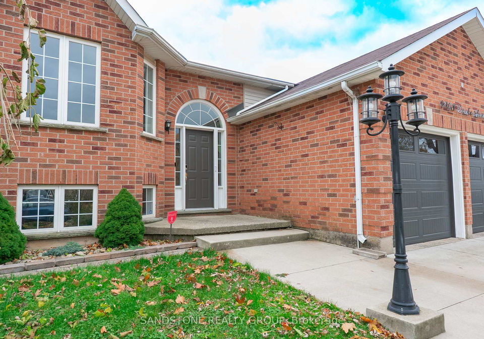 4908-drake-avenue-lincoln-ontario-x12570256