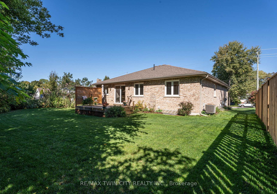 23-david-street-wellesley-ontario-x12570934