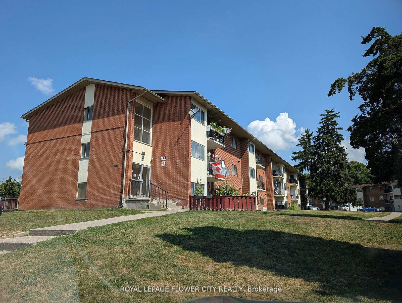 1176-hamilton-road-london-east-ontario-x12571016