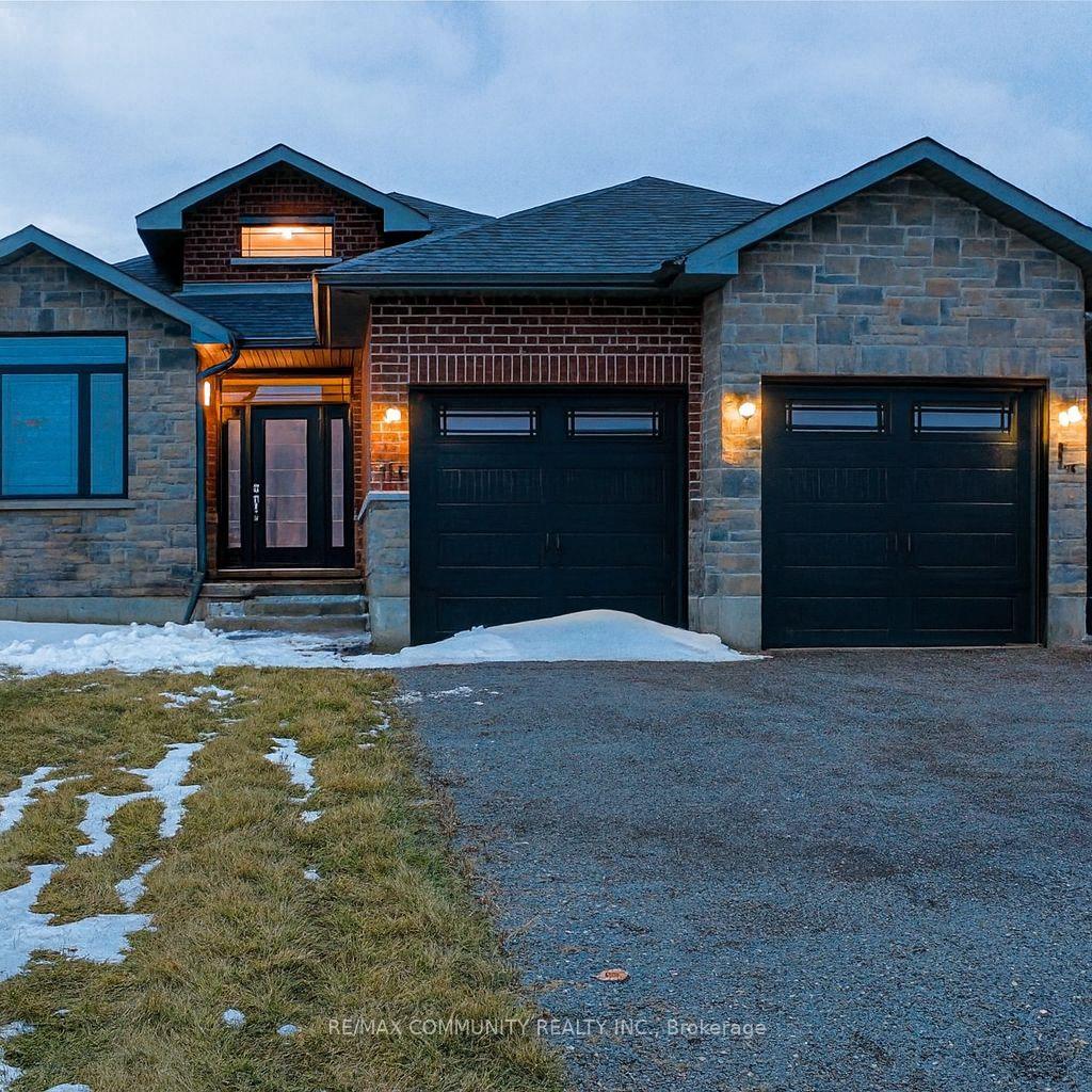 114-northumberland-boulevard-quinte-west-ontario-x12571246