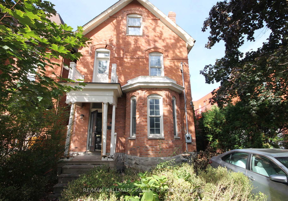 301-waverley-street-ottawa-ontario-x12571310