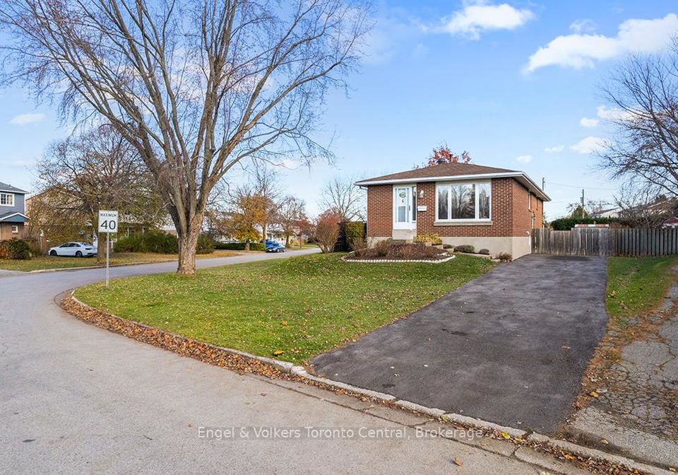 997-15th-b-street-e-owen-sound-ontario-x12571382