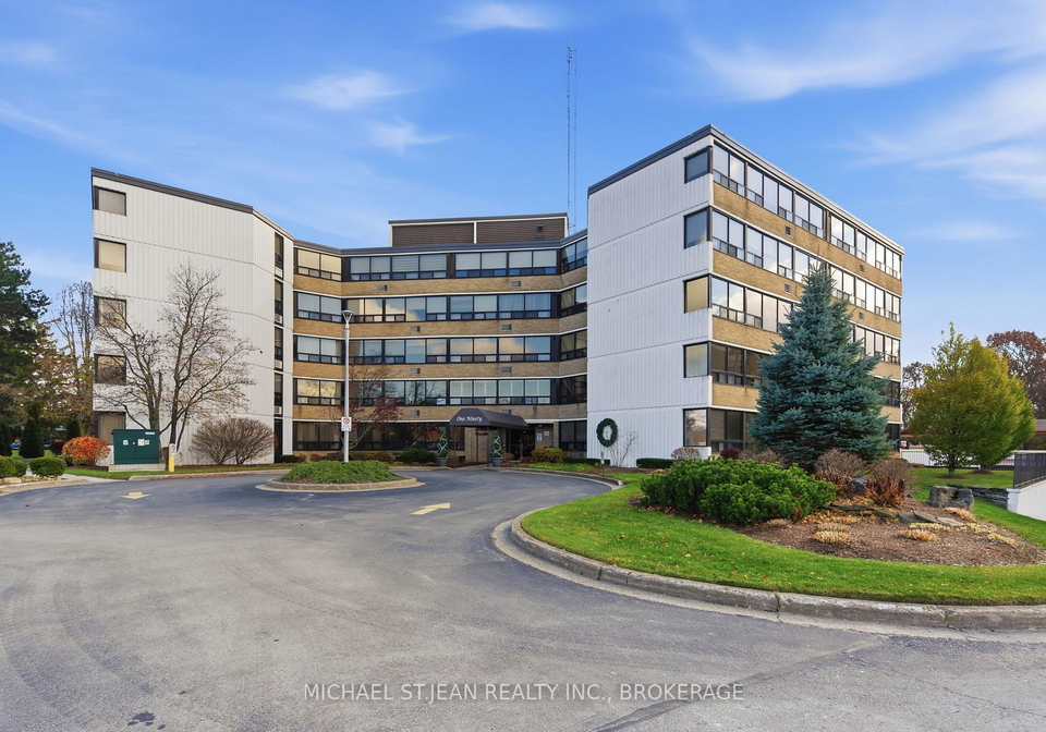 190-hwy-20-highway-w-pelham-ontario-x12571486