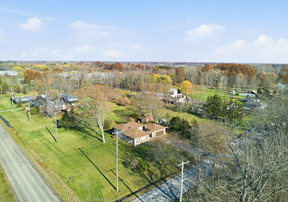 2540-merritt-road-thorold-ontario-x12571644