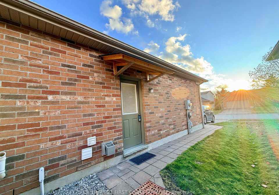 1744-louise-boulevard-london-north-ontario-x12571668